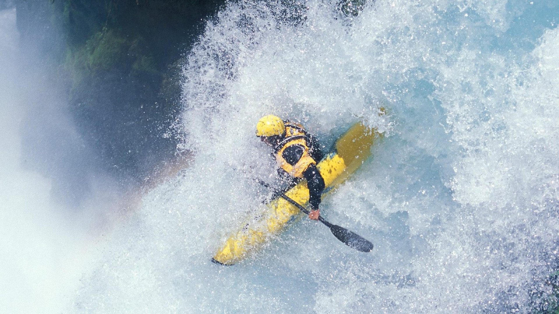 快船举行闭门战术研讨会重点分析季后赛对手，快船扳回一局